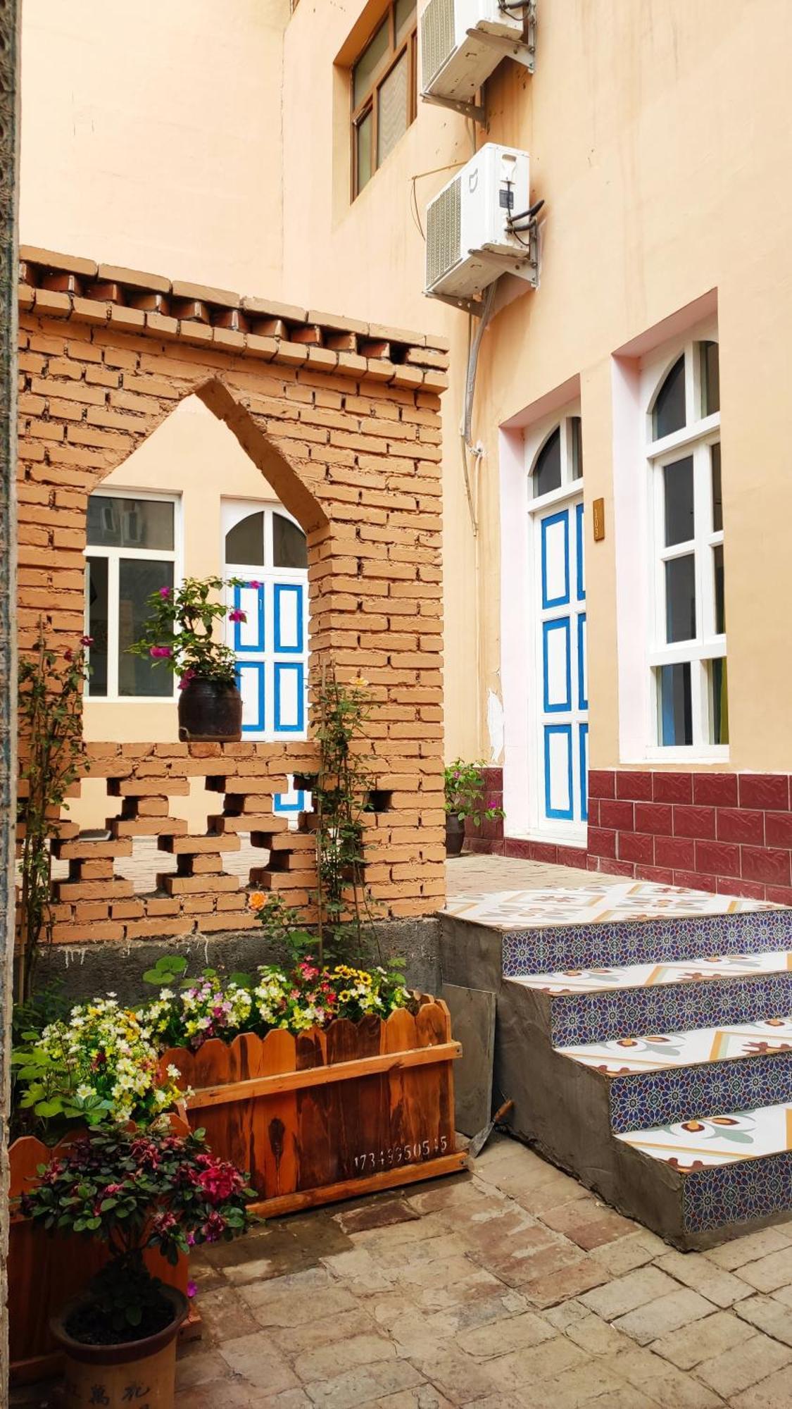 New Dap Hostel Turpan Εξωτερικό φωτογραφία